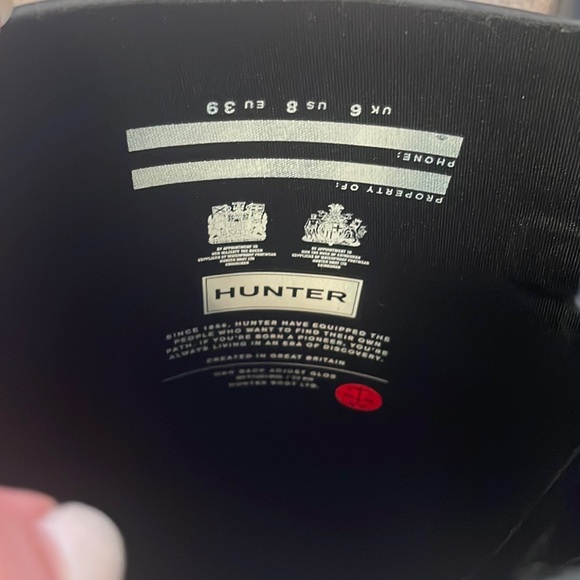 HUNTER Women’s Rain Boots & Sock inserts - Picture 9 of 14